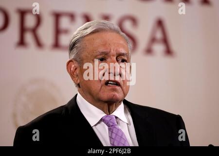 Mexico, Mexique. 16th mars 2023. Le Président du Mexique, Andres Manuel Lopez Obrador lors de la conférence de presse devant les journalistes au Palais national de Mexico. Sur 16 mars 2023 à Mexico, Mexique (Credit image: © Luis Barron/eyepix via ZUMA Press Wire) USAGE ÉDITORIAL SEULEMENT! Non destiné À un usage commercial ! Banque D'Images