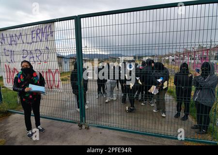 Non exclusif: 16 mars 2023 à Lerma , Mexique : étudiants du campus de l'Université autonome métropolitaine de Lerma, fermé les accès et demandé Banque D'Images