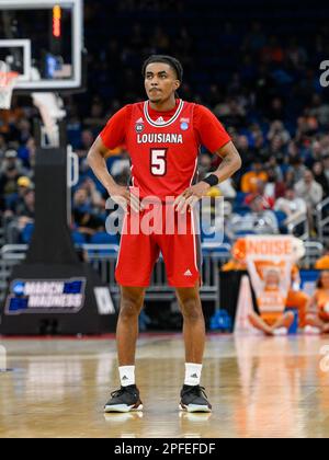 16 mars 2023: La garde de Ragin Cajuns en Louisiane Jalen Dalcourt (5) pendant 2nd moitié de la NCAA région d'Orlando entre la Louisiane Ragins' Cajuns et Tennessee Volunteers. Le Tennessee a battu la Louisiane 58-55 au Amway Center d'Orlando, en Floride. Roméo T Guzman/CSM. Banque D'Images