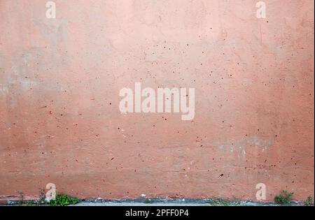 Taches de sang de pénitents (flagelants) sur un mur des stations de la croix, semaine Sainte et Vendredi Saint, rituels Philippines, ensanglantée pâques Banque D'Images