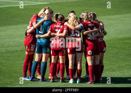 Adélaïde, Australie. 17th mars 2023. Adélaïde, Australie méridionale, 17 mars 2023 : les joueurs d'Adélaïde United se sont réunis avant le match Liberty A-League entre Adelaide United et Newcastle Jets au stade Coopers d'Adélaïde, en Australie. (NOE Llamas/SPP) crédit: SPP Sport Press photo. /Alamy Live News Banque D'Images