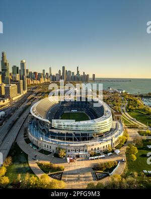 Magnifique Drone Shot of Soldier Field, stade de l'équipe de football des Chicago Bears Banque D'Images