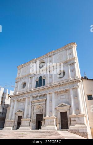 Italie, l'Aquila, basilique San Bernardino Banque D'Images