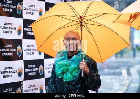 Londres, Royaume-Uni. 17 mars 2023. Les activistes du climat « Mother Rise Up » ont manifesté à l'approche de la fête des mères pour appeler le marché de l'assurance du Lloyd's. Banque D'Images