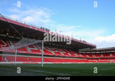 Nottingham, Royaume-Uni. 17th mars 2023. Une vue générale à l'intérieur de la ville Ground, domicile de la forêt de Nottingham avant le match de Premier League Nottingham Forest vs Newcastle United à City Ground, Nottingham, Royaume-Uni, 17th mars 2023 (photo de Gareth Evans/News Images) Credit: News Images LTD/Alay Live News Banque D'Images