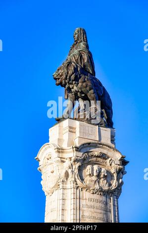 Sculpture en métal sur le monument ou la pièce d'art Le premier marquis de Pombal, véritable nom, était Sebastião José de Carvalho e Melo. Il semble désite Banque D'Images