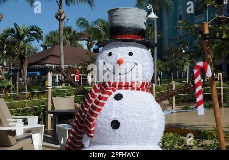 TURTLE CAY CIRCLE/ORLANDO / FLORIDA / USA - 01 décembre 2017. célébration de Noël et décorations Snow man et chapeau haut dans la station. (Photo.Francis Dean/Dean Pictures) Banque D'Images