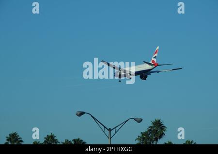 TEMPA / FLORIDE / ETATS-UNIS - 02 DÉCEMBRE 2017. Vol commercial British Airways atterrissant à l'aéroport international de Tempa, en Floride, aux États-Unis (Photo.Francis Dean/Dean Pictures) Banque D'Images