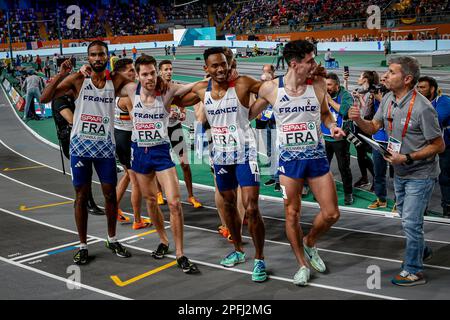 ISTANBUL, TURQUIE - MARS 05: Teo Andant de France, Gilles Biron de France, Muhammad Abdallah Kounta de France, Victor Coroller de France réagissent en course de Relais hommes 4x400m pendant les Championnats d'intérieur d'athlétisme européens - jour 3 sur 5 mars 2023 à Istanbul, Turquie. (Photo de Nikola Krstic/MB Media/Getty Images) Banque D'Images