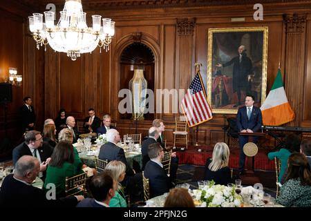 Washington, États-Unis. 17th mars 2023. Le groupe chérissent les Dames aux amis de l'Irlande Caucus St. Déjeuner du jour de Patrick sur Capitol Hill à Washington, sur 17 mars 2023. Photo par Yuri Gripas/UPI crédit: UPI/Alay Live News Banque D'Images