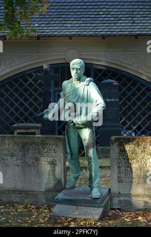 Sower, personnage en deuil, cimetière de la ville, Gottesackerstrasse, Halle an der Saale, Saxe-Anhalt, Allemagne Banque D'Images