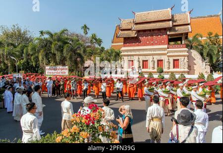 Cortège funéraire, Wat Phra Singh, Chiang Mai, Thaïlande Banque D'Images