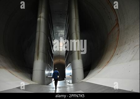 Modane Avrieux, France. 17th mars 2023. Illustration et vue des souffleries, y compris le plus grand tunnel aérodynamique sonique au monde pour les essais d'avions civils et militaires au centre d'Onera Modane-Avrieux, en France, sur 17 mars 2023. ONERA, une concentration d'installations d'essai unique au monde et un acteur clé dans l'aéronautique et la recherche spatiale, le laboratoire aérospatial français. Photo de Tomas Stevens/ABACAPRESS.COM crédit: Abaca Press/Alay Live News Banque D'Images