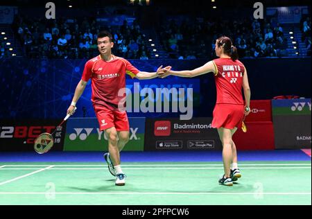 Utilita Arena, Birmingham, Royaume-Uni. 18th mars 2023. 2023 YONEX All England Open Badminton Championships, semi-finales Day 5; ZHENG si Wei et HUANG ya Qiong versus Rehan Naufal KUSHARJANTO et Lisa Ayu KUSUMAWATI dans les demi-finales mixtes doubles, ZHENG si Wei et HUANG ya Qiong Credit: Action Sports plus/Alamy Live News Banque D'Images