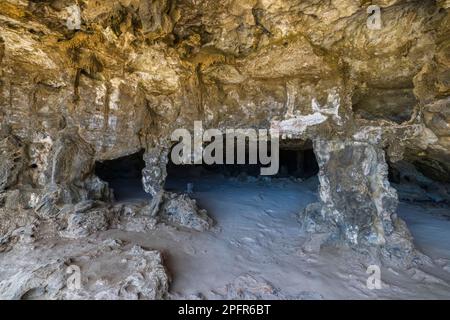 Belle vue intérieure sur les grottes de Quadirikiri. Aruba. Banque D'Images