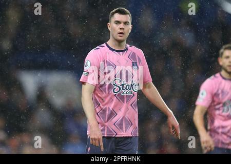 18th mars 2023 ; Stamford Bridge, Chelsea, Londres, Angleterre : Premier League football, Chelsea versus Everton ; Michael Keane d'Everton Banque D'Images