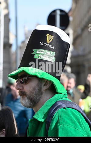 Vienne, Autriche. 18th mars 2023. St. Patrick’s Day Parade dans le centre-ville de Vienne Banque D'Images