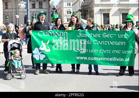 Vienne, Autriche. 18th mars 2023. St. Patrick’s Day Parade dans le centre-ville de Vienne Banque D'Images