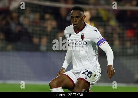 Stadio Arechi, Salerno City, Italie. 18th mars 2023. Serie A football; Salernitana versus Bologne; Jhon Lucumi de Bologne crédit: Action plus Sports/Alamy Live News Banque D'Images