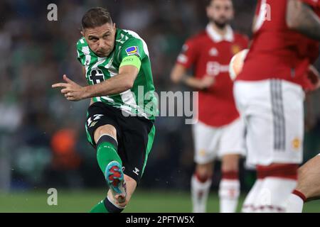 Séville, Espagne. 16th mars 2023. Joaquin de Real Betis tire des buts pendant le match de l'UEFA Europa League à l'Estadio Benito Villamarin, Séville. Crédit photo à lire: Jonathan Moscrop/Sportimage crédit: Sportimage/Alay Live News Banque D'Images