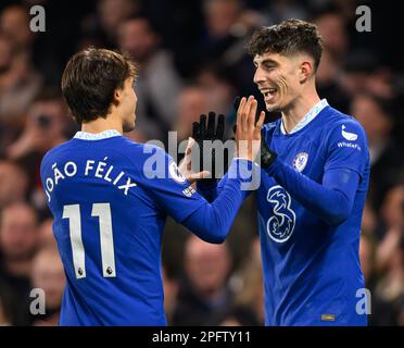 Londres, Royaume-Uni. 18th mars 2023. 18 mars 2023 - Chelsea v Everton - Premier League - Stamford Bridge Kai Havertz de Chelsea célèbre son but avec Joao Felix lors du match de la Premier League à Stamford Bridge, Londres. Crédit photo : Mark pain/Alamy Live News Banque D'Images