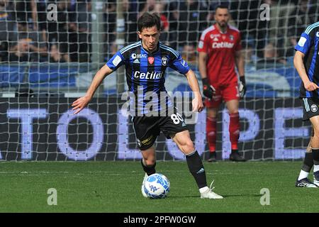 Pise, Italie. 18th mars 2023. Olimpiu Morutan (Pise) pendant l'AC Pise vs Benevento Calcio, football italien série B match à Pise, Italie, 18 mars 2023 crédit: Agence de photo indépendante / Alamy Live News Banque D'Images