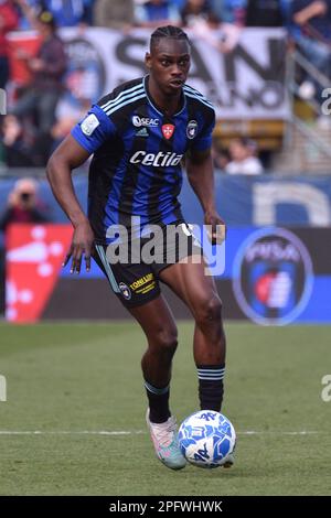 Pise, Italie. 18th mars 2023. Idrissa Toure' (Pise) lors de l'AC Pise vs Benevento Calcio, match italien de football série B à Pise, Italie, 18 mars 2023 crédit: Agence de photo indépendante/Alamy Live News Banque D'Images