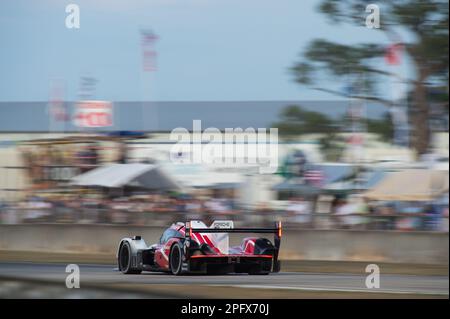 06 TANDY Nick (gbr), JAMINET Mathieu (FRA), CAMERON Dane (usa), Porsche Penske Motorsport, Porsche 963, Action pendant le Mobil 1 douze heures de Sebring 2023, 2nd tour du Championnat de sportcicatrice IMSA 2023, de 15 mars au 18, 2023 sur le circuit international Sebring à Sebring, Floride, Etats-Unis - photo Jan-Patrick Wagner/DPPI crédit: DPPI Media/Alay Live News Banque D'Images