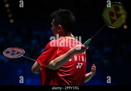 Utilita Arena, Birmingham, Royaume-Uni. 19th mars 2023. 2023 YONEX All England Open Badminton Championships, final Day 6; ZHENG si Wei et HUANG ya Qiong de Chine contre SEO Seung Jae et CHAE Yu Jung de Corée en finale mixte double, ZHENG si Wei et HUANG ya Qiong célèbrent la victoire du match Credit: Action plus Sports/Alamy Live News Banque D'Images