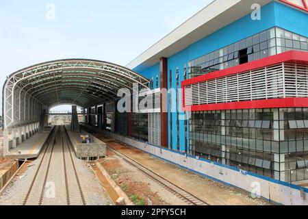 Lagos, Nigeria, 18 mars 2023 la gare ferroviaire de Redline en construction à Ikeja est désertée lors du poste de gouverneur et de l'Assemblée d'État de 2023 à Ikeja, Lagos, Nigeria, samedi, 18 mars, 2023. Credit: Adekunle Ajayi/Alay Live News Banque D'Images