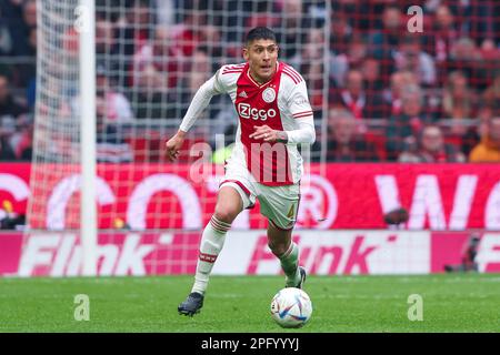 19-03-2023: Sport: Ajax contre Feyenoord AMSTERDAM, PAYS-BAS - MARS 19: Edson Alvarez (Ajax) pendant le match Eredivisiie AFC Ajax et Feyenoord Rotter Banque D'Images