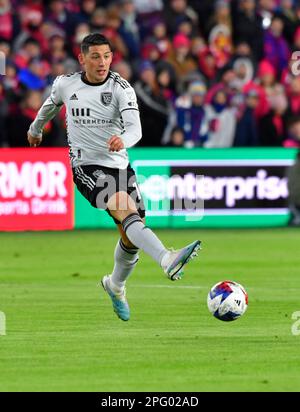 St. Louis, États-Unis. 18th mars 2023. San Jose tremblements de terre en avant Cristian Espinoza (10) passes. STL City a battu les tremblements de terre de San José, 3-0, dans un match de football de ligue majeure sur 18 mars 2023 à LA VILLE Park Stadium à St. Louis, Mo, États-Unis. Photo par Tim Vizer/Sipa USA crédit: SIPA USA/Alay Live News Banque D'Images