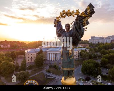 Monument de l'indépendance de l'Ukraine à Kiev. Les monuments de l'Ukraine. Banque D'Images