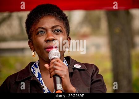 Daniele Obono. Réunion du NUPES à la place de Stalingrad à Paris pour définir le suivi du mouvement contre la réforme des retraites.#no russie Banque D'Images