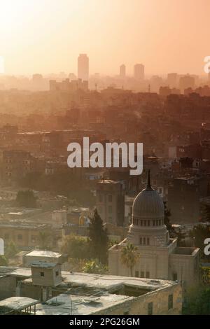 Égypte, le Caire, vues sur le centre du Caire depuis la Citadelle. Banque D'Images