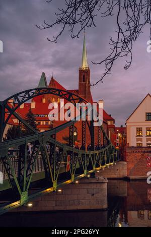 Pont de Wroclaw Pologne. Île de Tumsky. Banque D'Images
