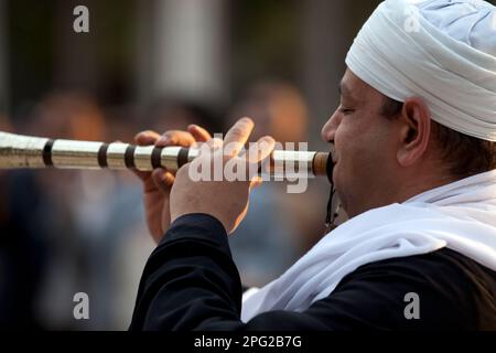 Egypte, Caire, busker au parc Al Azhar. Banque D'Images