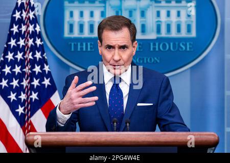 Washington, États-Unis. 20th mars 2023. John Kirby, conseiller à la sécurité nationale pour les communications stratégiques, parle de la Russie et de la Chine lors d'une conférence de presse à la Maison Blanche à Washington, DC, USA, le 20 mars 2023. Credit: Abaca Press/Alay Live News Banque D'Images