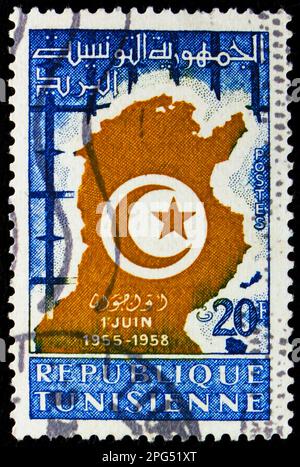 MOSCOU, RUSSIE - 16 MARS 2023 : le timbre-poste imprimé en Tunisie indique la Journée nationale, vers 1958 Banque D'Images