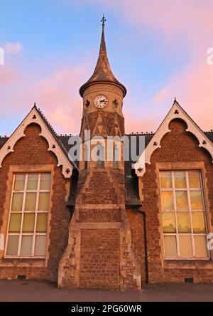 Ancienne tour de l'horloge 1872 à l'école britannique Godalming, Bridge Road, Godalming, Waverley, Surrey, ANGLETERRE, ROYAUME-UNI, GU7 3DU Banque D'Images