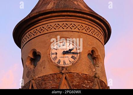 Ancienne tour de l'horloge 1872 à l'école britannique Godalming, Bridge Road, Godalming, Waverley, Surrey, ANGLETERRE, ROYAUME-UNI, GU7 3DU Banque D'Images