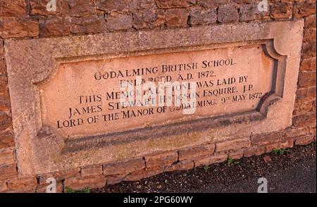 Pierre de fondation 1872 à l'école britannique Godalming, Bridge Road, Godalming, Waverley, Surrey, ANGLETERRE, ROYAUME-UNI, GU7 3DU Banque D'Images