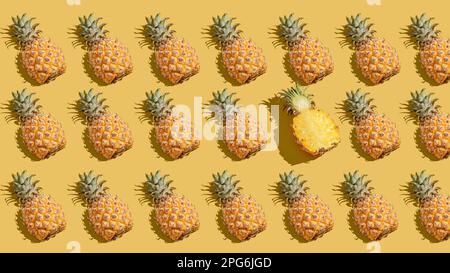 ananas sur fond jaune, ananas sur fond Banque D'Images