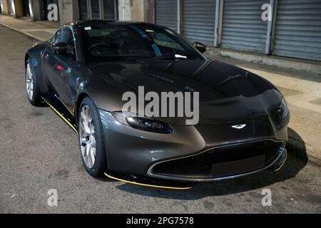 Peint sur mesure Aston Martin, Hong Kong, Chine. Banque D'Images