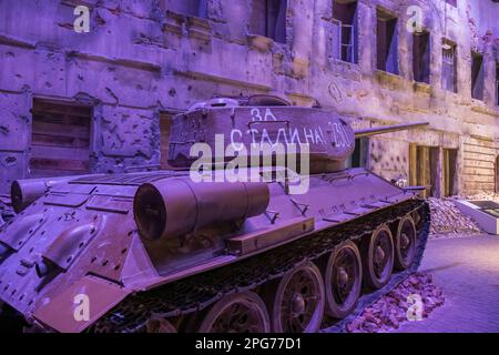 Le char soviétique T-34/85, exposition au Musée de la Seconde Guerre mondiale à Gdansk, Pologne. Banque D'Images