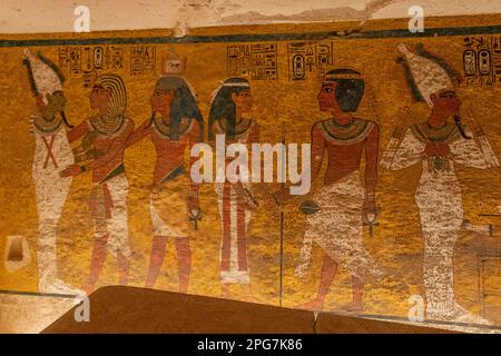 Intérieur de la tombe de Toutankhamon, Vallée des Rois, près de Louxor, Egypte Banque D'Images