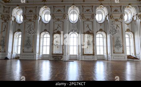 Kromeriz, République tchèque. 21st mars 2023. La grande salle d'assemblée restaurée du château de Kromeriz, République tchèque, 21 mars 2023, le château de Kromeriz est un exemple bien conservé d'une résidence princière baroque européenne et de ses jardins. En 1998, l'UNESCO a classé les jardins et le château de Kromeriz au patrimoine mondial. Crédit: Dalibor Gluck/CTK photo/Alamy Live News Banque D'Images