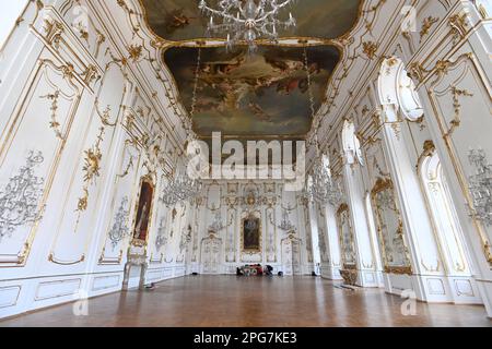 Kromeriz, République tchèque. 21st mars 2023. La grande salle d'assemblée restaurée du château de Kromeriz, République tchèque, 21 mars 2023, le château de Kromeriz est un exemple bien conservé d'une résidence princière baroque européenne et de ses jardins. En 1998, l'UNESCO a classé les jardins et le château de Kromeriz au patrimoine mondial. Crédit: Dalibor Gluck/CTK photo/Alamy Live News Banque D'Images