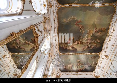 Kromeriz, République tchèque. 21st mars 2023. La grande salle d'assemblée restaurée du château de Kromeriz, République tchèque, 21 mars 2023, le château de Kromeriz est un exemple bien conservé d'une résidence princière baroque européenne et de ses jardins. En 1998, l'UNESCO a classé les jardins et le château de Kromeriz au patrimoine mondial. Crédit: Dalibor Gluck/CTK photo/Alamy Live News Banque D'Images