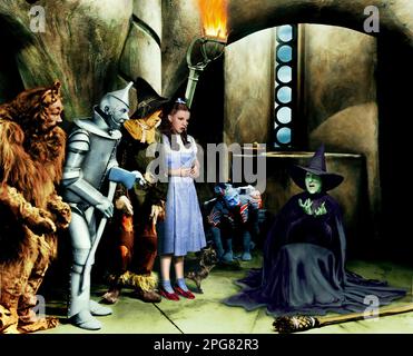 The Wizard of Oz 1939 Bert Lahr, Jack Haley, Ray Bolger, Judy Garland et Margaret Hamilton Banque D'Images